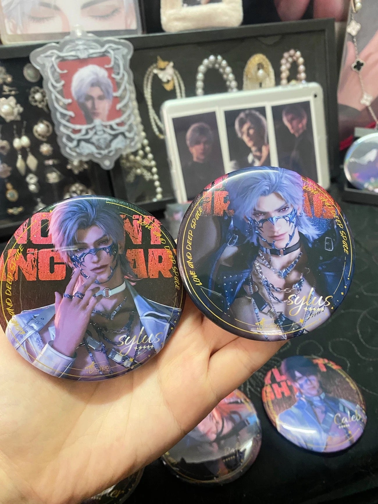 089 Inescapable 75mm Badges Blind Box