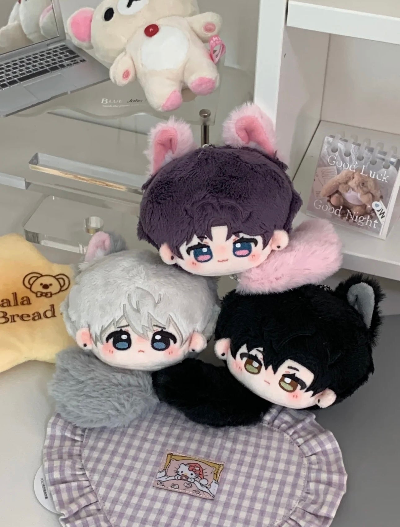 071 8cm Chibi-Wolf Cub Series Bag Charm