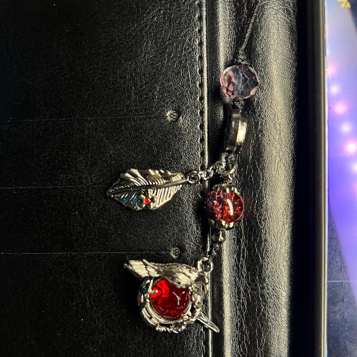 130 Sylus Blood Moon Crow Phone Charm Pendant