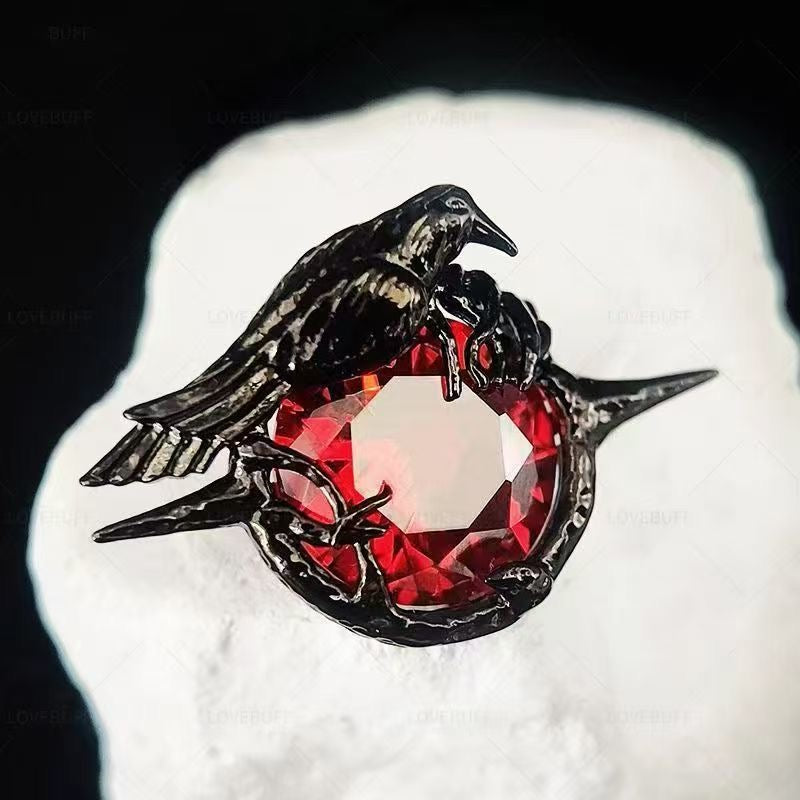 160 Sylus Red Raven Brooch Pin